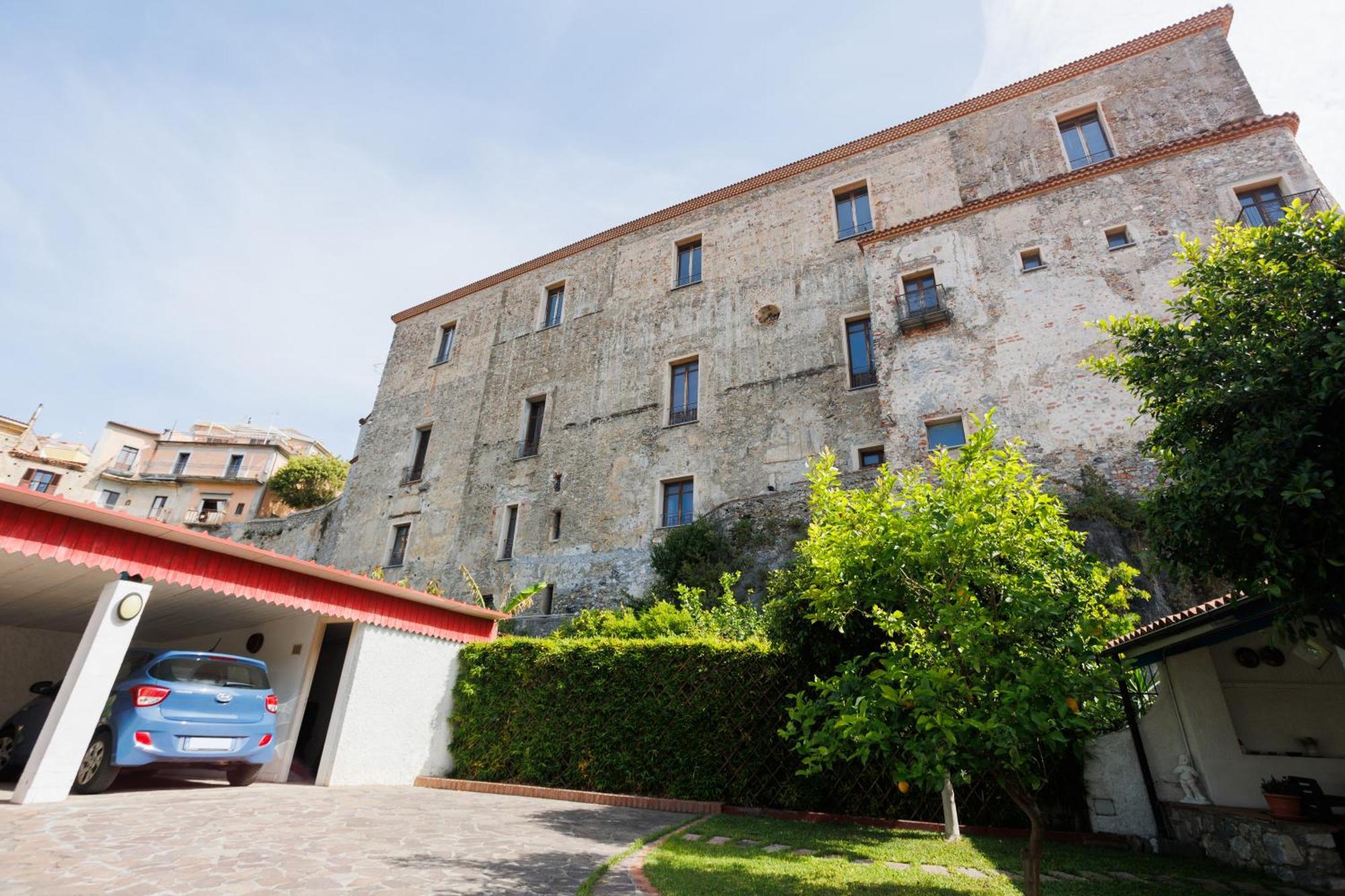 The Lemon Tree House Apartment Scalea Ngoại thất bức ảnh